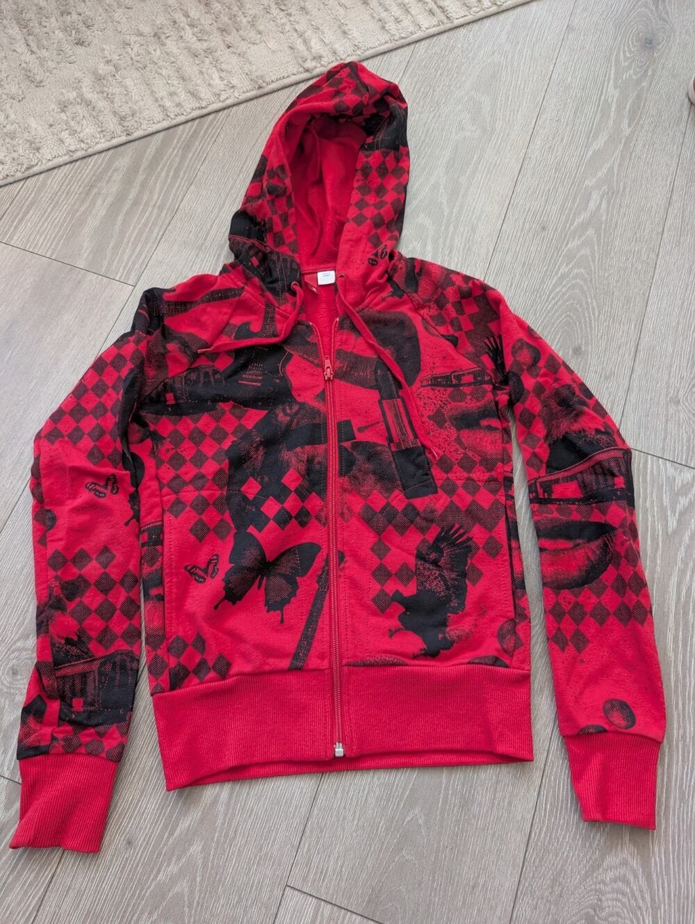 H&M Divided Women’s 2/XS Red Graphic Hoodie